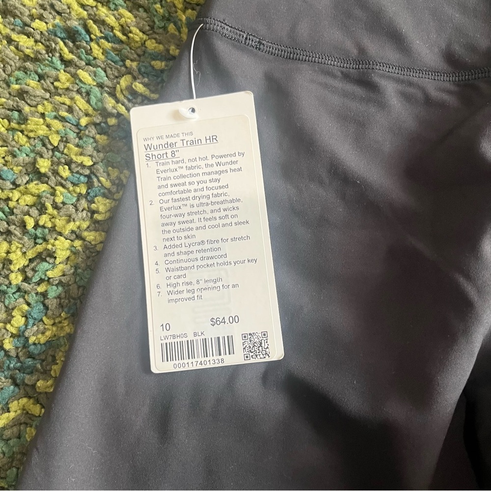 lululemon athletica black High-Rise Biker Shorts - Picture 2 of 4